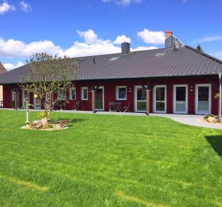Pension Ebert'S Hof Pirow エクステリア 写真